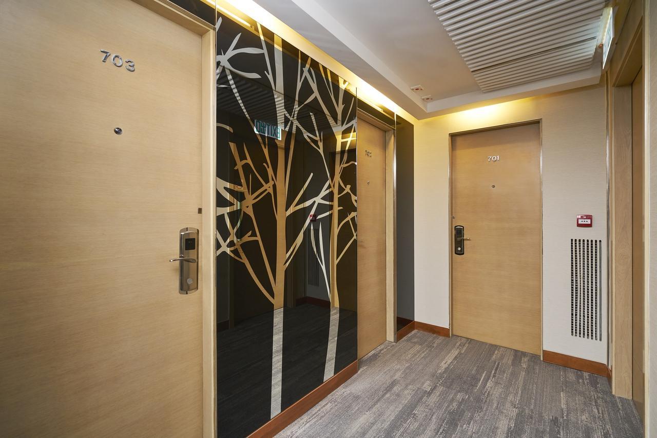 Hotel Bonaparte By Rhombus Hong Kong Exterior photo